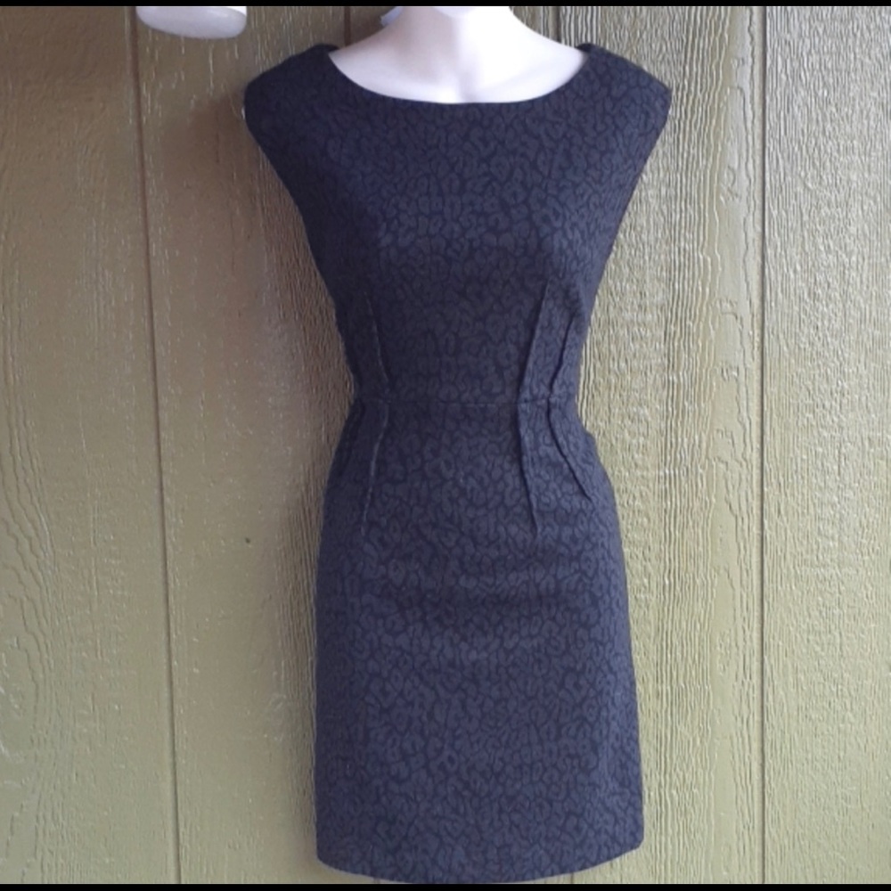 Gray fitted dress